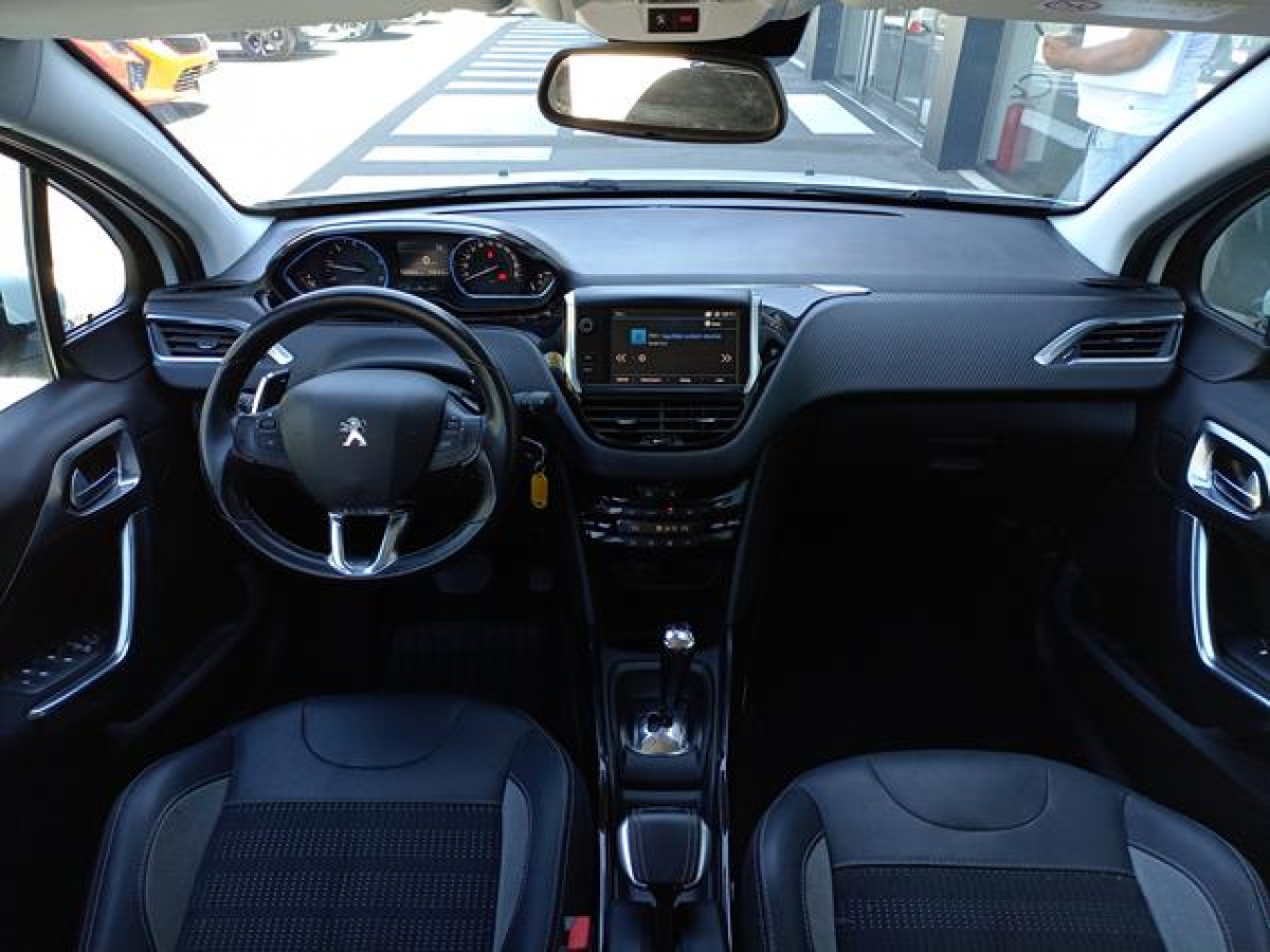 Peugeot 2008 1.5 HDI Bussines 