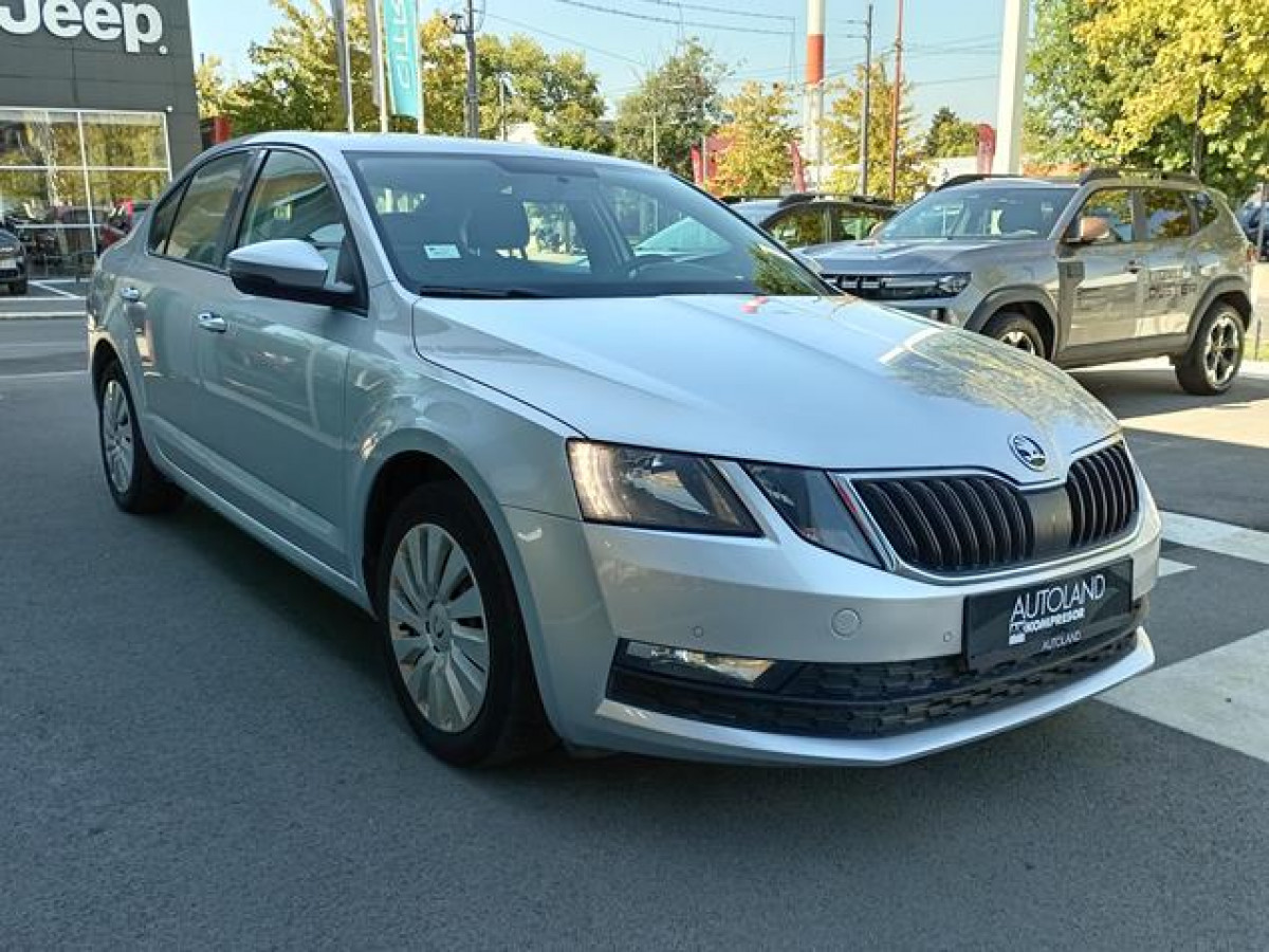 Škoda Octavia 1.6 TDI AMBITION 