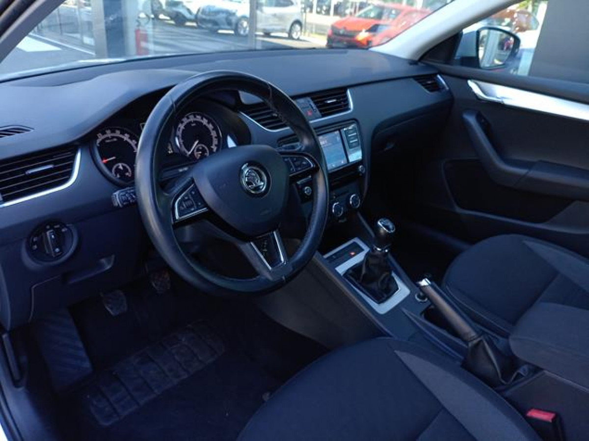 Škoda Octavia 1.6 TDI AMBITION 