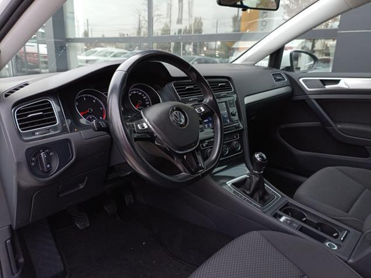 Volkswagen Golf 7 1.6 TDI Trendline 