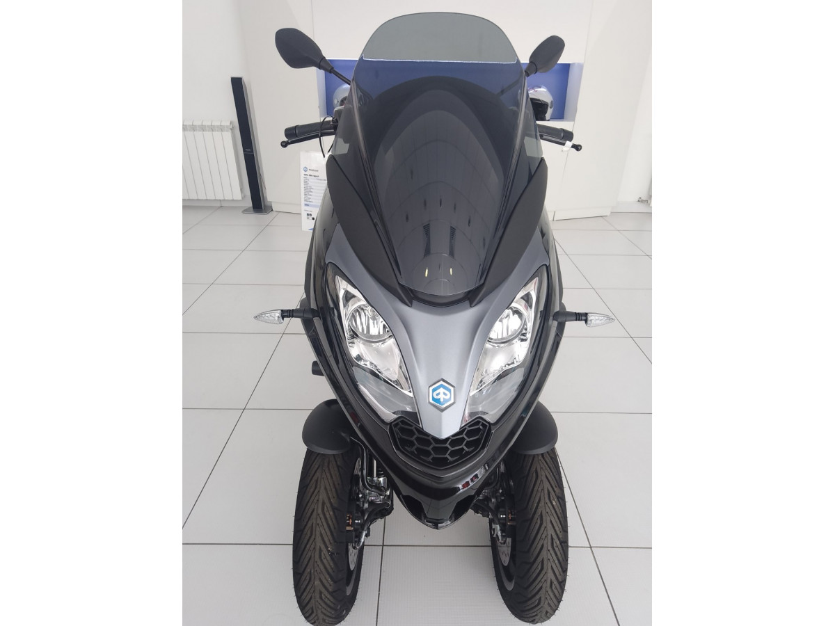 Piaggio MP3 300 