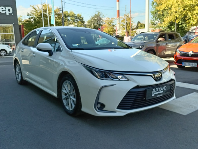 Toyota Corolla 1.5 Luna AUT 