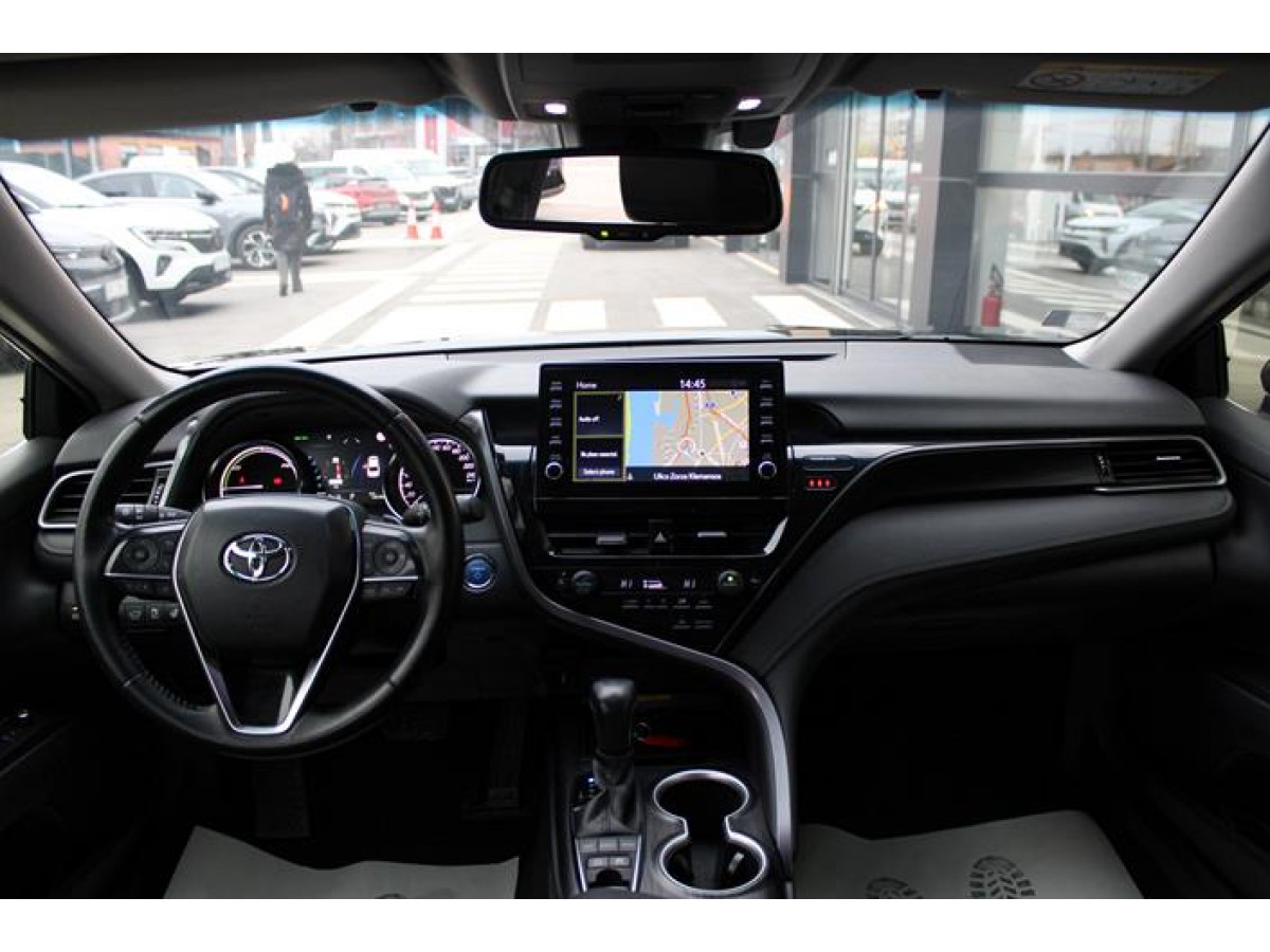 Toyota Camry 2.5 Hybrid AUT 