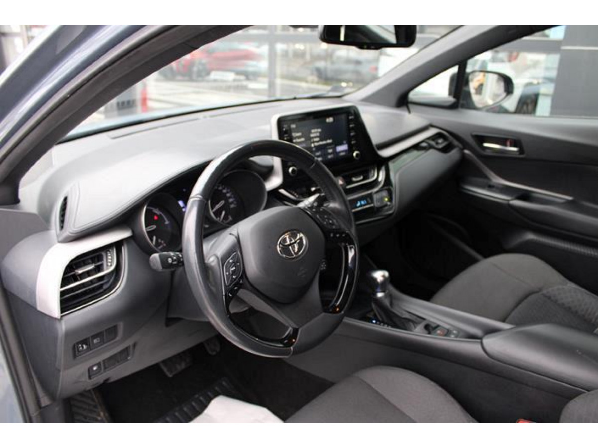 Toyota C-HR 1.8 Hybrid AUT 