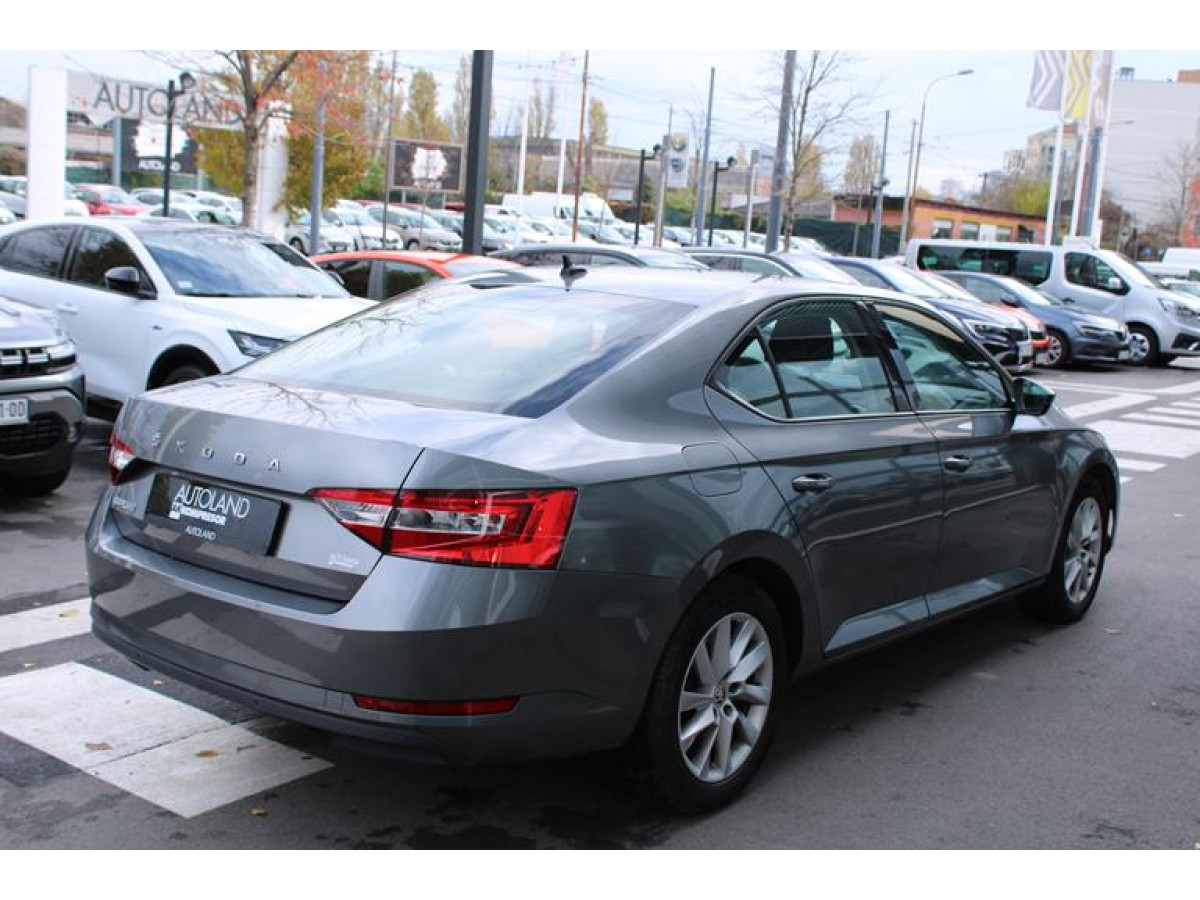 Škoda Superb 1.5 TSI Active AG 