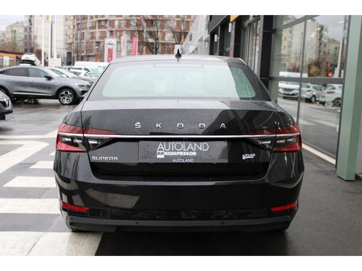 Škoda Superb 2.0 TDI Ambition DSG 