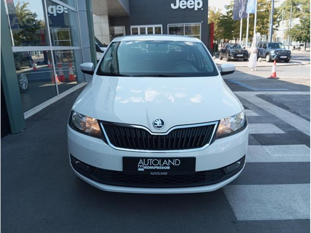 Škoda Rapid 1.0 TSI ACTIVE 