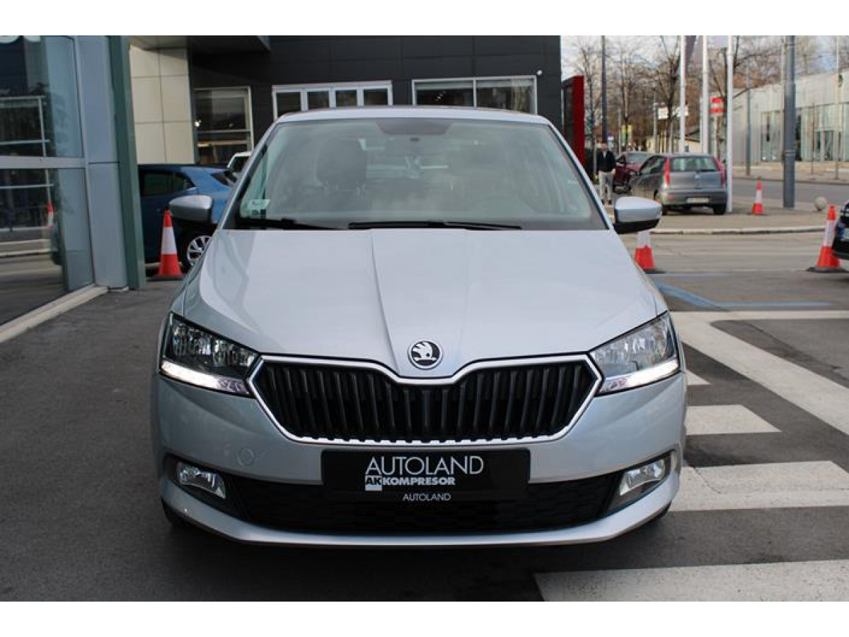 Škoda Fabia 1.0 TSI Ambition DSG 