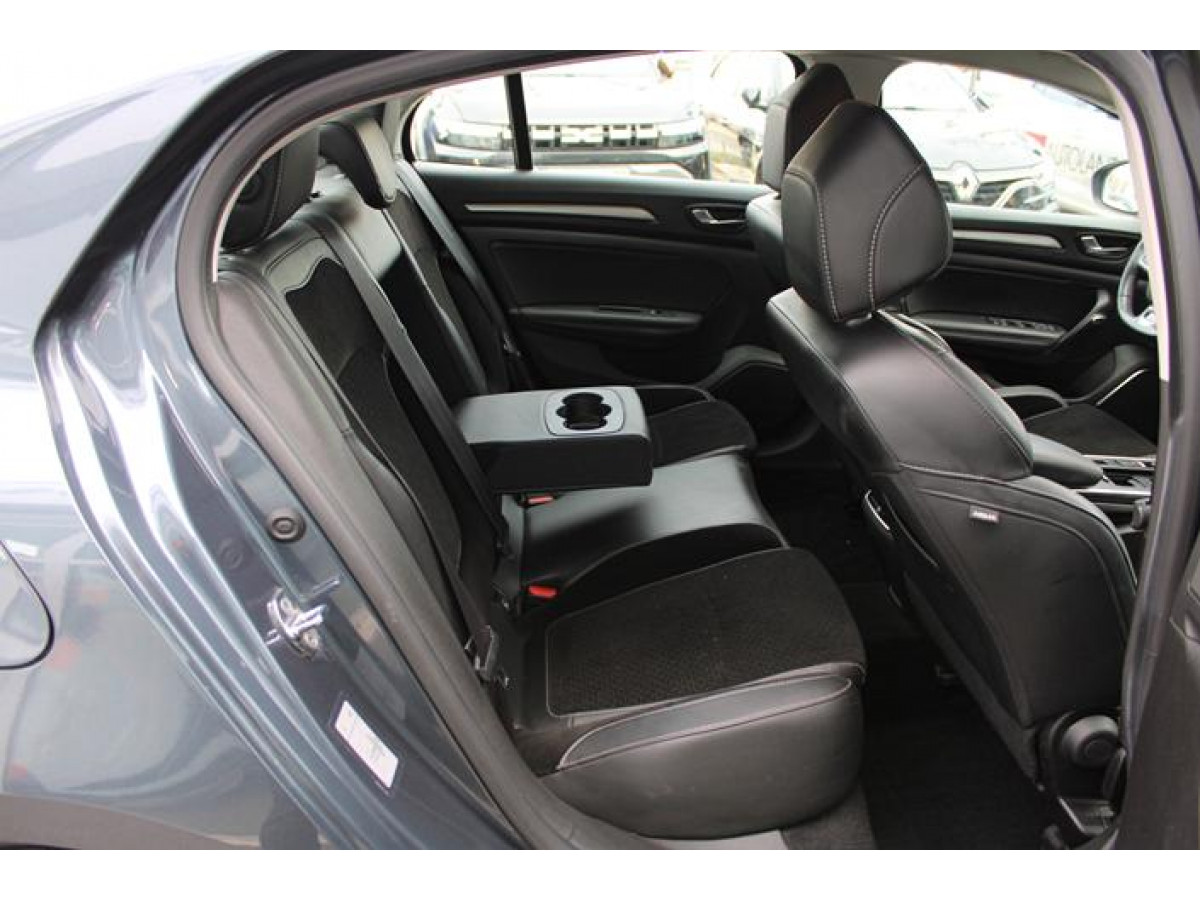 Renault Megane 1.5 dCi Intens EDC 