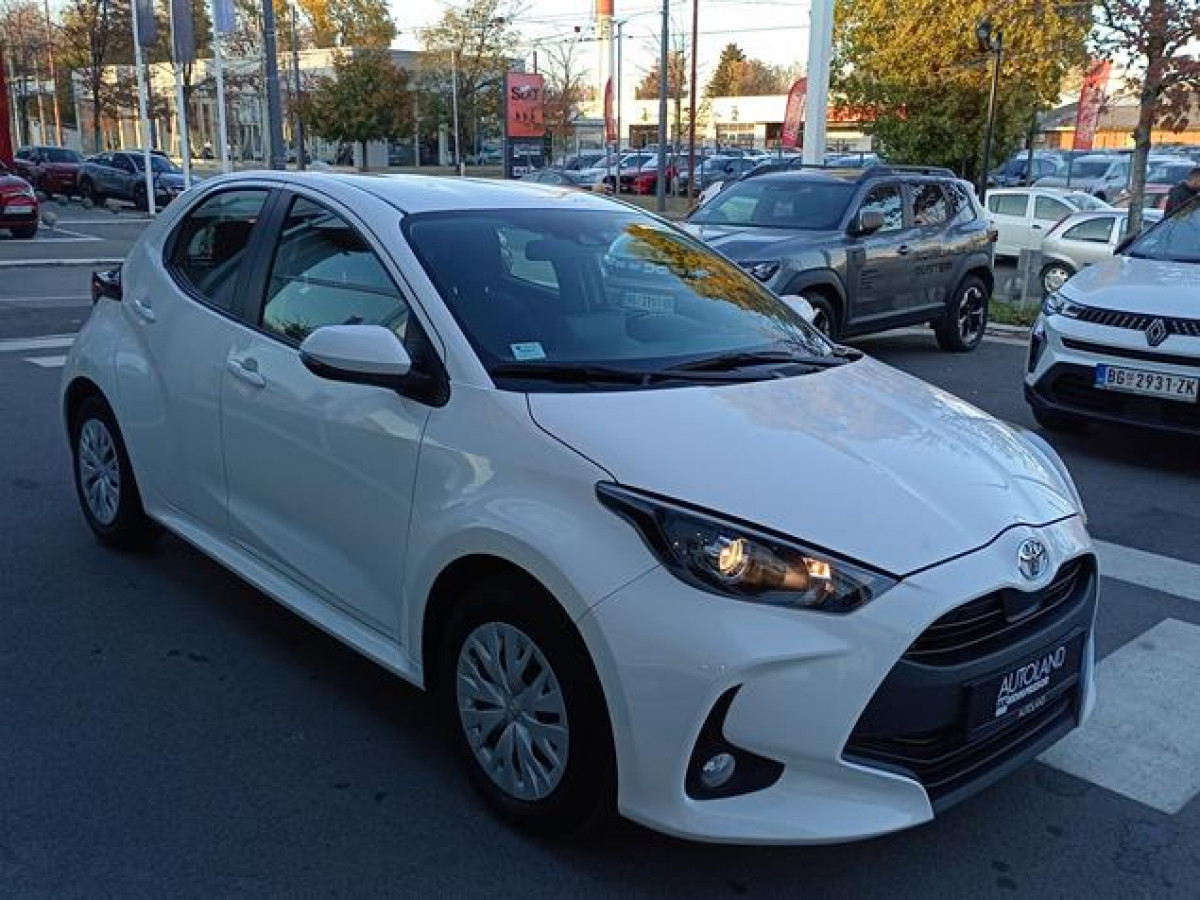 Toyota Yaris 1.5 Luna 