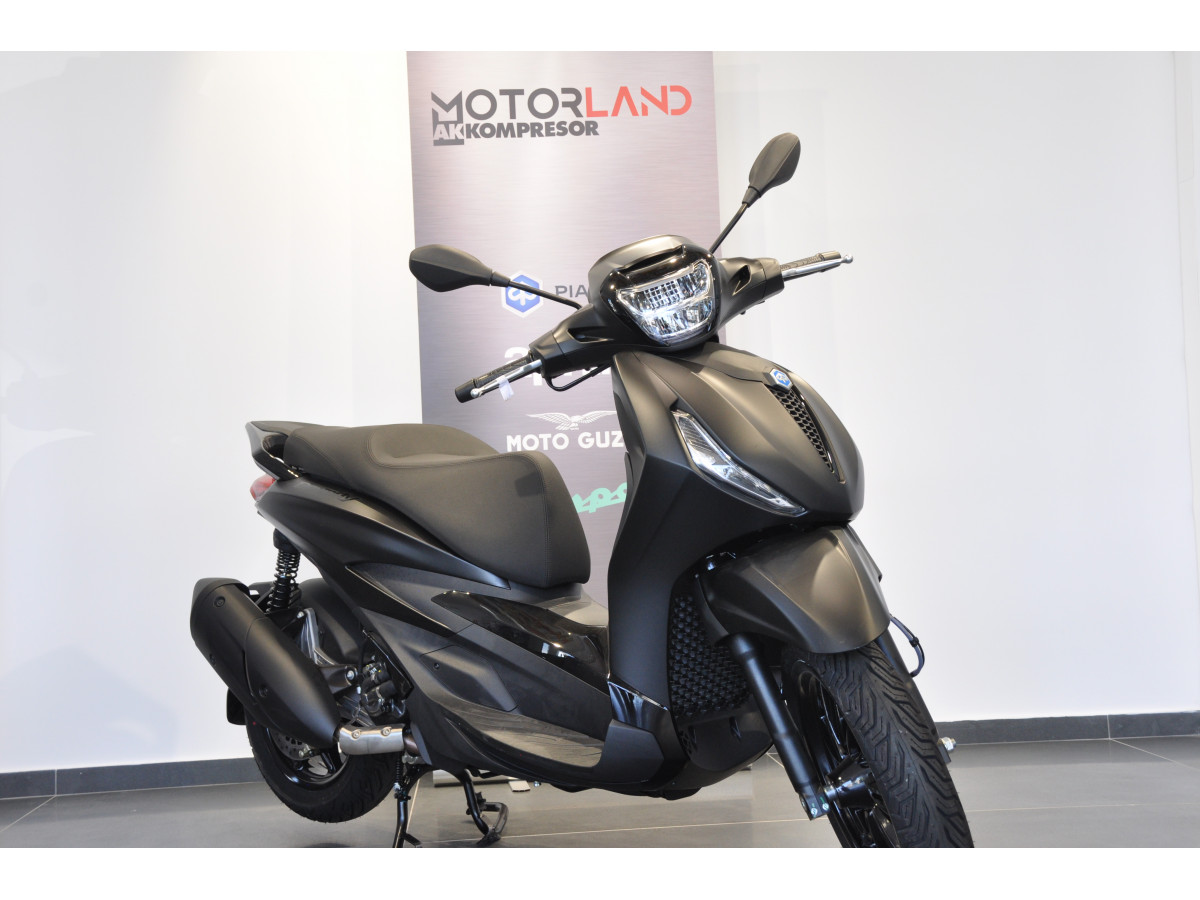 Piaggio BEVERLY 300 DEEP BLACK 