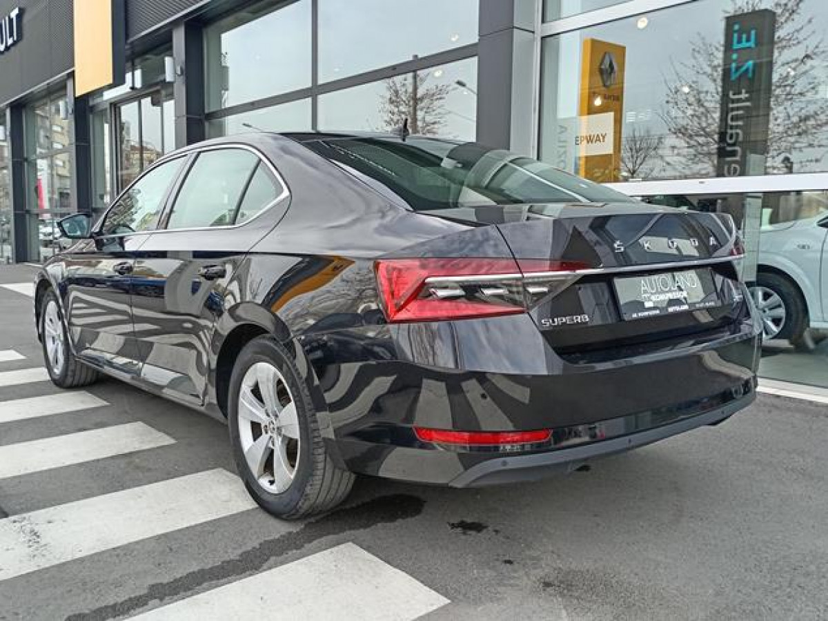 Škoda Superb 2.0 TDI Ambition DSG 