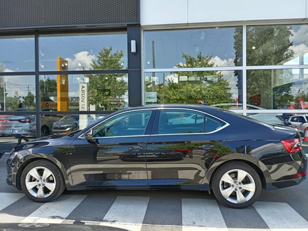 Škoda Superb 2.0 TDI Ambition DSG 