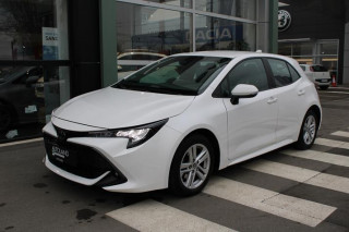 Toyota Corolla 1.2 Luna 