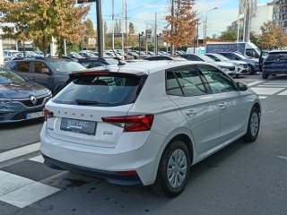 Škoda Fabia 1.0 Essence TNG 