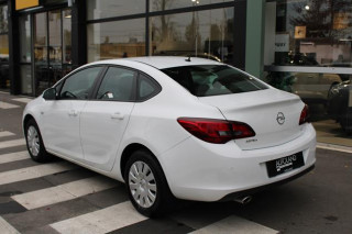 Opel Astra J 1.4 ENJOY 