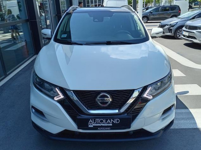 Nissan Qashqai 1.3 NConnecta AUT 