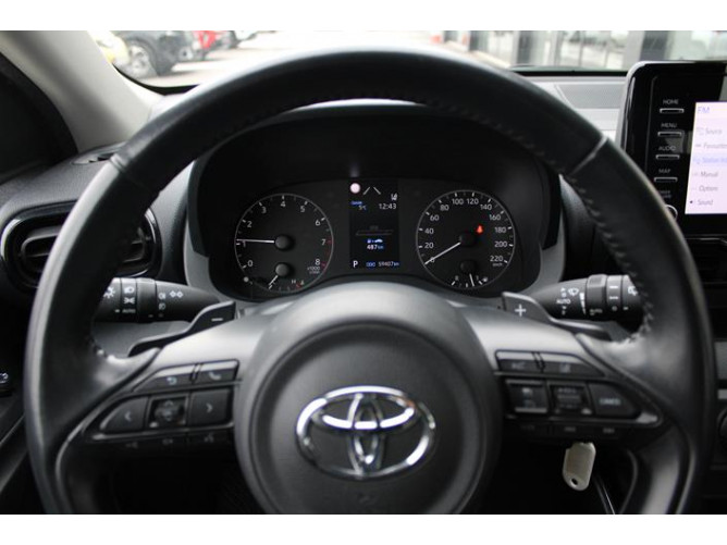 Toyota Yaris 1.5 Luna AUT 